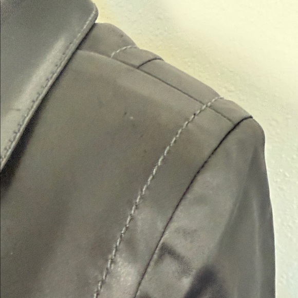 Chic Black Women's Blazer Avenue Montaigne - Picture 9 of 16